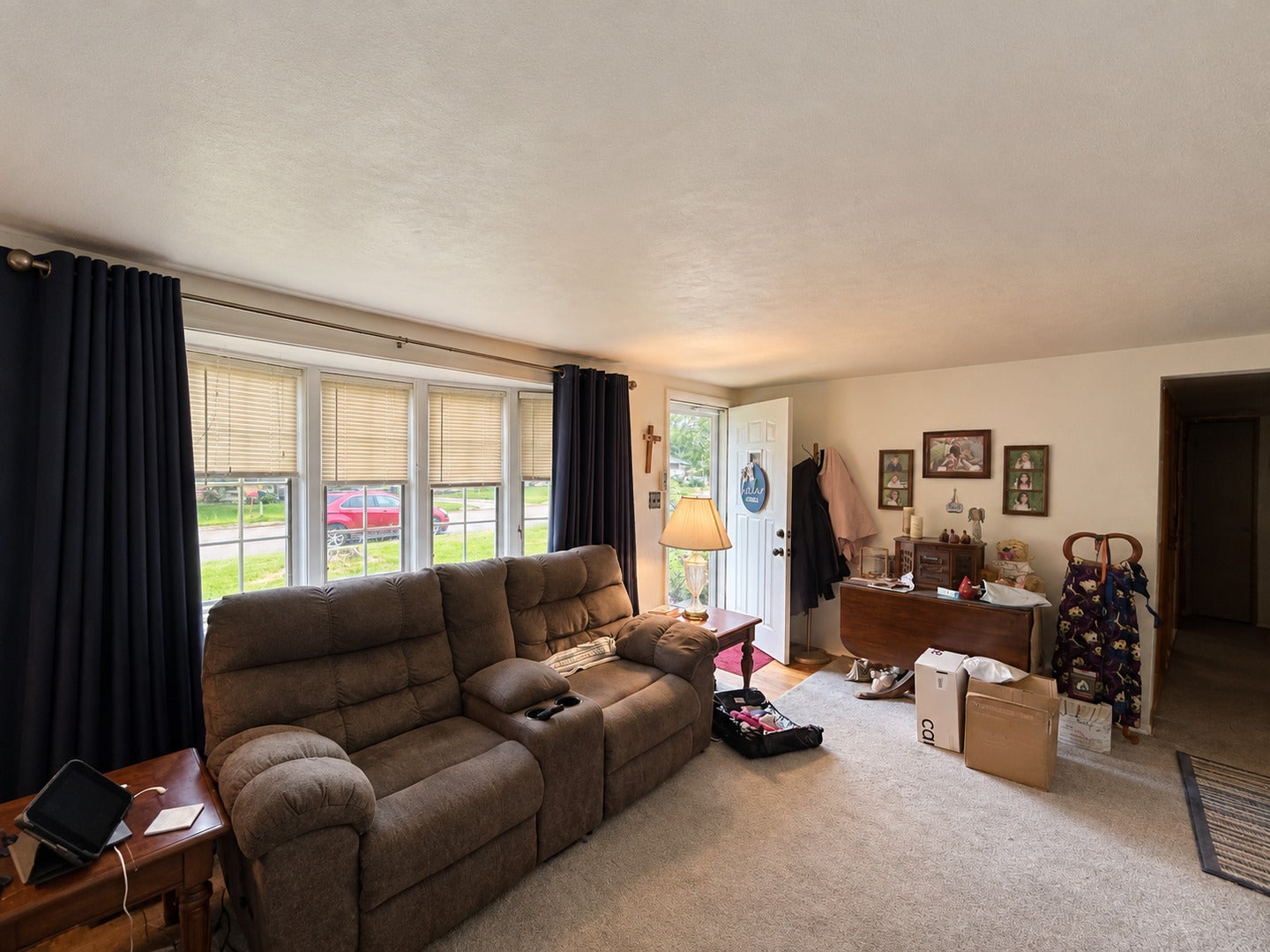 103 W Catalina Drive