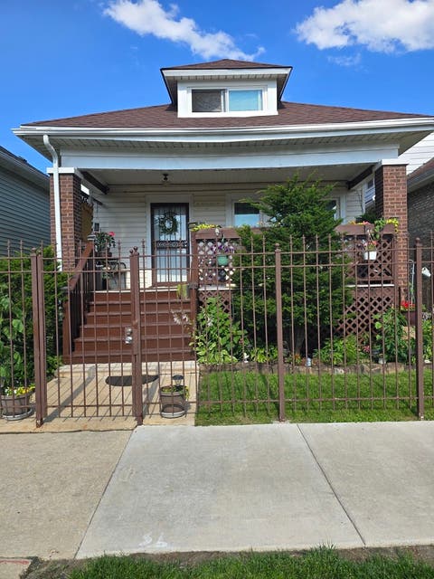 Photo of 6515 S Mozart Street, Chicago, IL 60629 (MLS # 12719023)