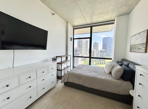 Tiny photo for 235 W Van Buren Street #1703, Chicago, IL 60607 (MLS # 12416947)
