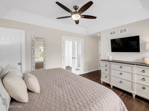 Tiny photo for 871 S Chatham Avenue, Elmhurst, IL 60126 (MLS # 12612326)