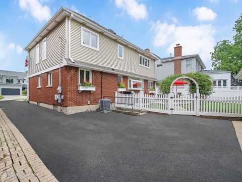 Tiny photo for 871 S Chatham Avenue, Elmhurst, IL 60126 (MLS # 12612326)