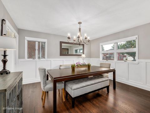 Tiny photo for 871 S Chatham Avenue, Elmhurst, IL 60126 (MLS # 12612326)