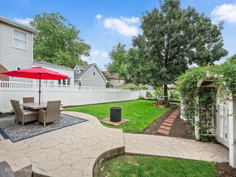 Tiny photo for 871 S Chatham Avenue, Elmhurst, IL 60126 (MLS # 12612326)