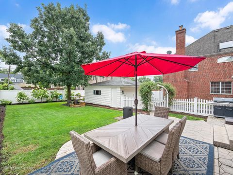 Tiny photo for 871 S Chatham Avenue, Elmhurst, IL 60126 (MLS # 12612326)