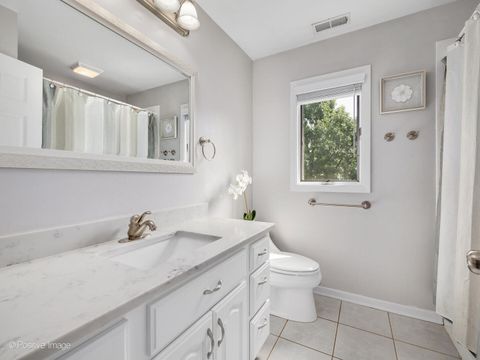 Tiny photo for 871 S Chatham Avenue, Elmhurst, IL 60126 (MLS # 12612326)