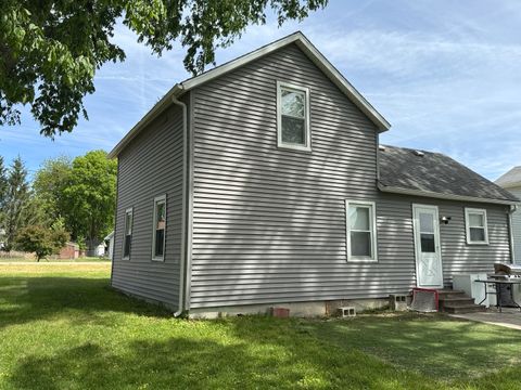 Tiny photo for 25 W Main St St, Amboy, IL 61310 (MLS # 12377303)