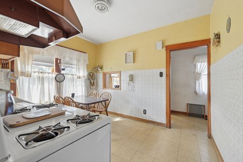 Tiny photo for 3810 Maple Avenue, Brookfield, IL 60513 (MLS # 12611553)