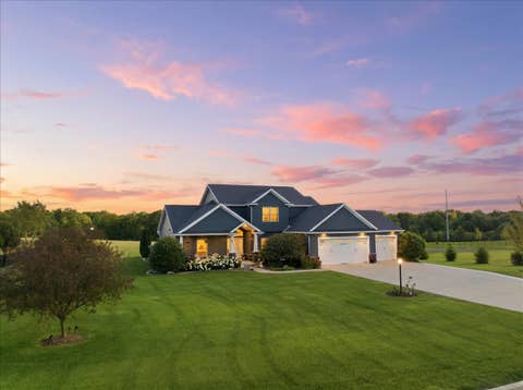 Photo of 9571 Crossbow Drive, Bloomington, IL 61705 (MLS # 12718120)