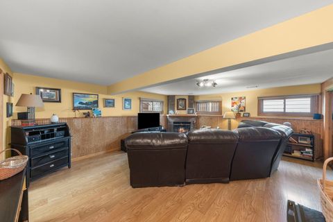 Tiny photo for 256 S Ellyn Avenue, Glen Ellyn, IL 60137 (MLS # 12613502)