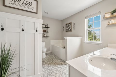 Tiny photo for 2113 Fairview Lane, Woodstock, IL 60098 (MLS # 12624589)