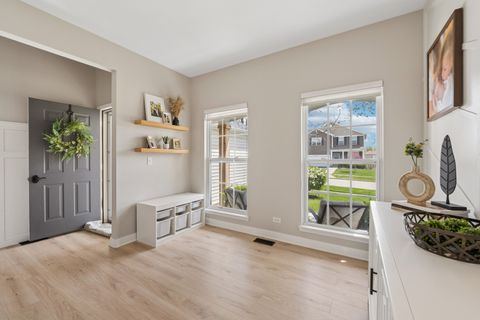 Tiny photo for 2113 Fairview Lane, Woodstock, IL 60098 (MLS # 12624589)