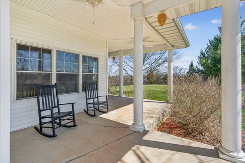 Tiny photo for 3203 148th Avenue, Milan, IL 61264 (MLS # 12595795)