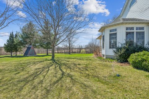 Tiny photo for 3203 148th Avenue, Milan, IL 61264 (MLS # 12595795)