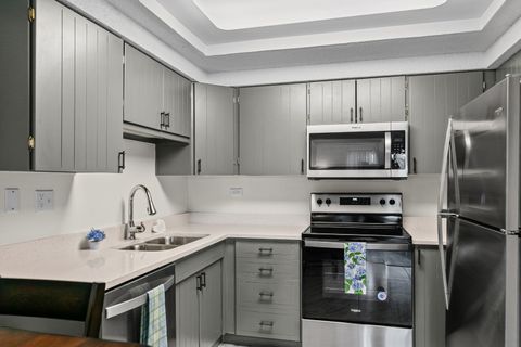 Tiny photo for 690 Chandler Road #205, Gurnee, IL 60031 (MLS # 12619516)