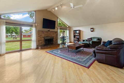 Tiny photo for 1621 Longmeadow Drive, Glenview, IL 60026 (MLS # 12679444)