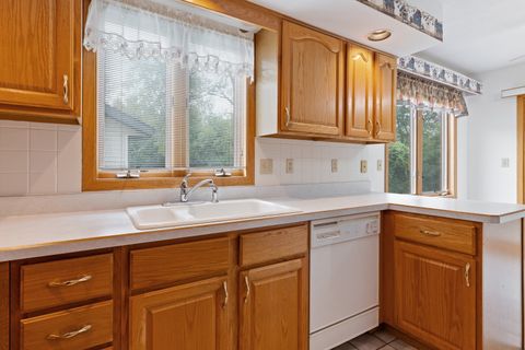 Tiny photo for 5103 Star Flower Terrace, Loves Park, IL 61111 (MLS # 12498501)