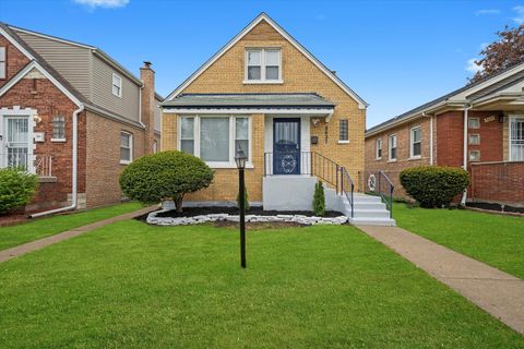 8637 S Honore Street Chicago IL 60620