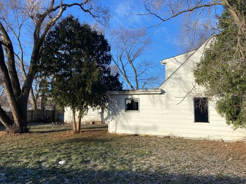 Tiny photo for 229 E Pineview Drive, Round Lake Park, IL 60073 (MLS # 12537312)
