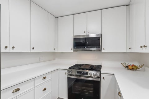 Tiny photo for 6309 HILLY Way, Cary, IL 60013 (MLS # 12750205)