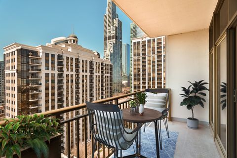 Tiny photo for 1335 S Prairie Avenue #1609, Chicago, IL 60605 (MLS # 12463340)