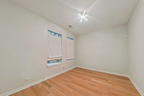 Tiny photo for 1640 S prairie Avenue, Chicago, IL 60616 (MLS # 12538376)