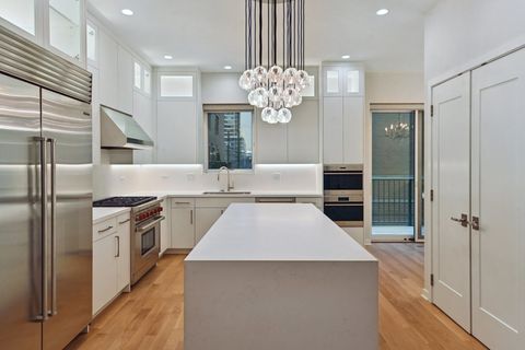 Tiny photo for 1640 S prairie Avenue, Chicago, IL 60616 (MLS # 12538376)