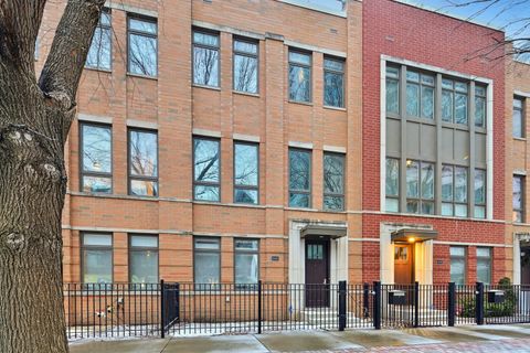 Photo of 1640 S prairie Avenue, Chicago, IL 60616 (MLS # 12538376)