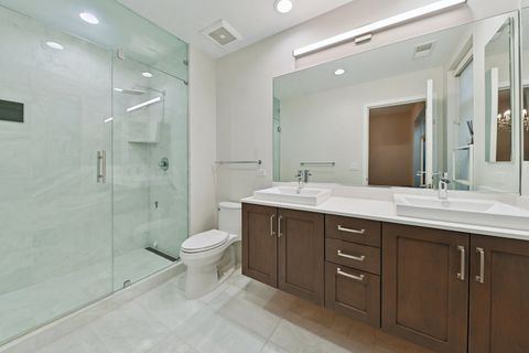 Tiny photo for 1640 S prairie Avenue, Chicago, IL 60616 (MLS # 12538376)