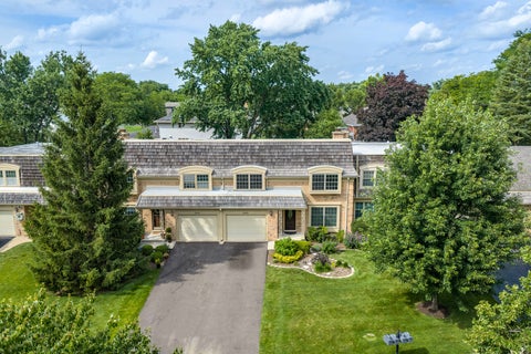 Tiny photo for 19W010 Avenue Normandy East Avenue, Oak Brook, IL 60523 (MLS # 12709116)