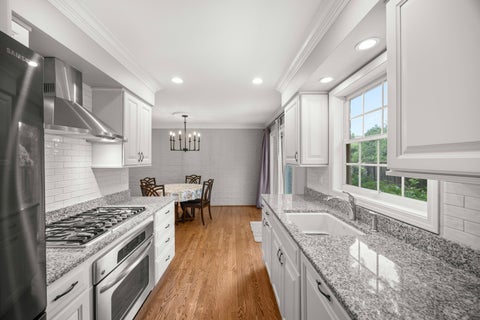 Tiny photo for 19W010 Avenue Normandy East Avenue, Oak Brook, IL 60523 (MLS # 12709116)