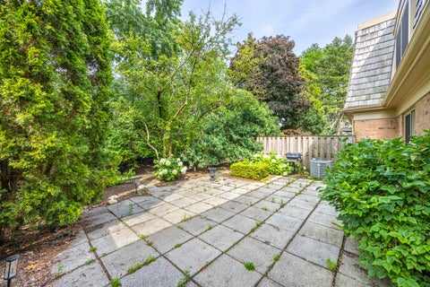 Tiny photo for 19W010 Avenue Normandy East Avenue, Oak Brook, IL 60523 (MLS # 12709116)