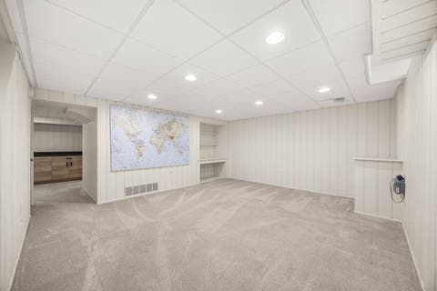 Tiny photo for 19W010 Avenue Normandy East Avenue, Oak Brook, IL 60523 (MLS # 12709116)