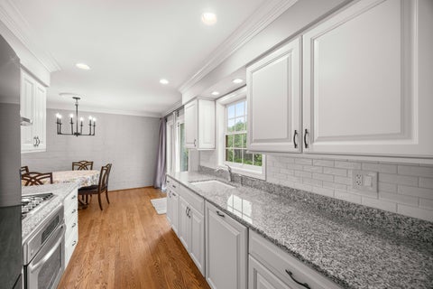 Tiny photo for 19W010 Avenue Normandy East Avenue, Oak Brook, IL 60523 (MLS # 12709116)