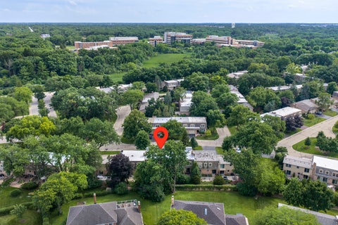 Tiny photo for 19W010 Avenue Normandy East Avenue, Oak Brook, IL 60523 (MLS # 12709116)