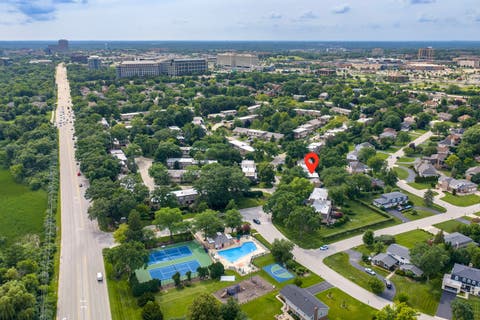 Tiny photo for 19W010 Avenue Normandy East Avenue, Oak Brook, IL 60523 (MLS # 12709116)