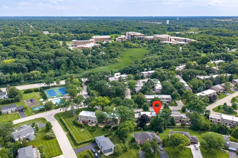 Tiny photo for 19W010 Avenue Normandy East Avenue, Oak Brook, IL 60523 (MLS # 12709116)