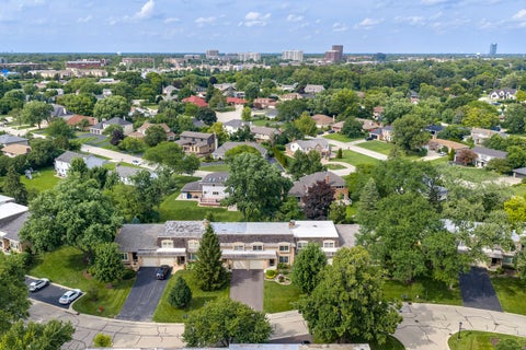 Tiny photo for 19W010 Avenue Normandy East Avenue, Oak Brook, IL 60523 (MLS # 12709116)
