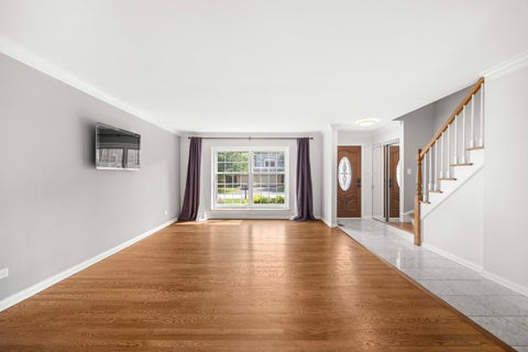 Tiny photo for 19W010 Avenue Normandy East Avenue, Oak Brook, IL 60523 (MLS # 12709116)