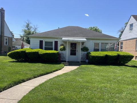 Single Family Residence in Calumet City IL 113 163rd Street.jpg