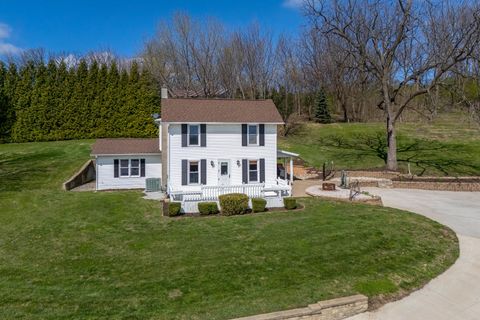 Tiny photo for 6400 Valley Drive, Bettendorf, IA 52722 (MLS # 12611713)