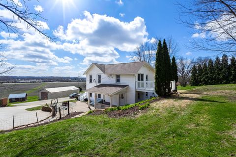 Tiny photo for 6400 Valley Drive, Bettendorf, IA 52722 (MLS # 12611713)