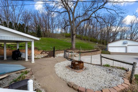 Tiny photo for 6400 Valley Drive, Bettendorf, IA 52722 (MLS # 12611713)