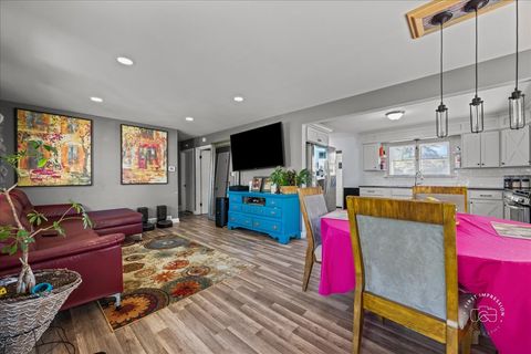 Tiny photo for 1359 Carol Place, Montgomery, IL 60538 (MLS # 12624774)