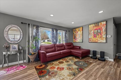 Tiny photo for 1359 Carol Place, Montgomery, IL 60538 (MLS # 12624774)