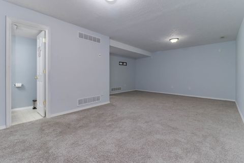 Tiny photo for 1121 Doral Drive, Bloomington, IL 61701 (MLS # 12507609)