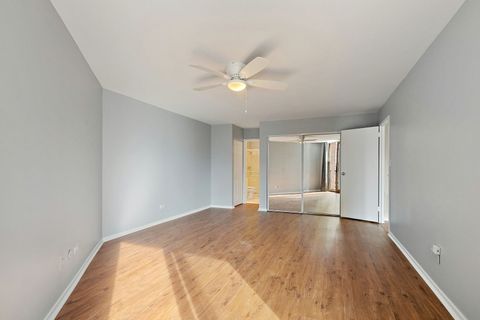 Tiny photo for 111 ACACIA Drive #210, Indian Head Park, IL 60525 (MLS # 12544833)