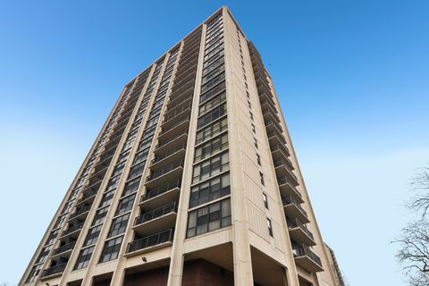 Photo of 2901 S Michigan Avenue #505, Chicago, IL 60616 (MLS # 12604870)