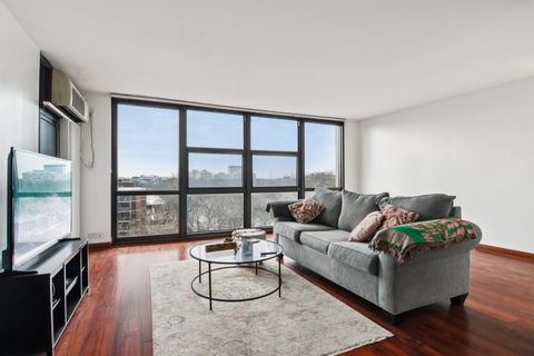 Tiny photo for 2901 S Michigan Avenue #505, Chicago, IL 60616 (MLS # 12604870)