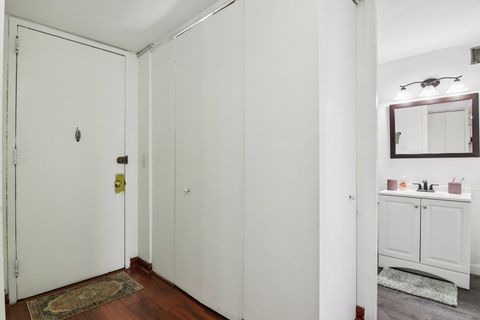 Tiny photo for 2901 S Michigan Avenue #505, Chicago, IL 60616 (MLS # 12604870)
