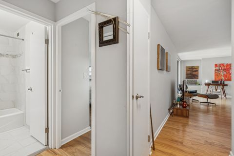 Tiny photo for 3440 N Lake Shore Drive #8C, Chicago, IL 60657 (MLS # 12488185)